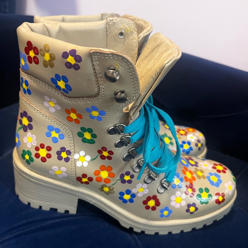 Handpainted One of a Kind Floral Leather Boots - Picture 3 of 6